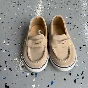 Janie and Jack SUEDE PENNY LOAFER SNEAKER size 6 toddler